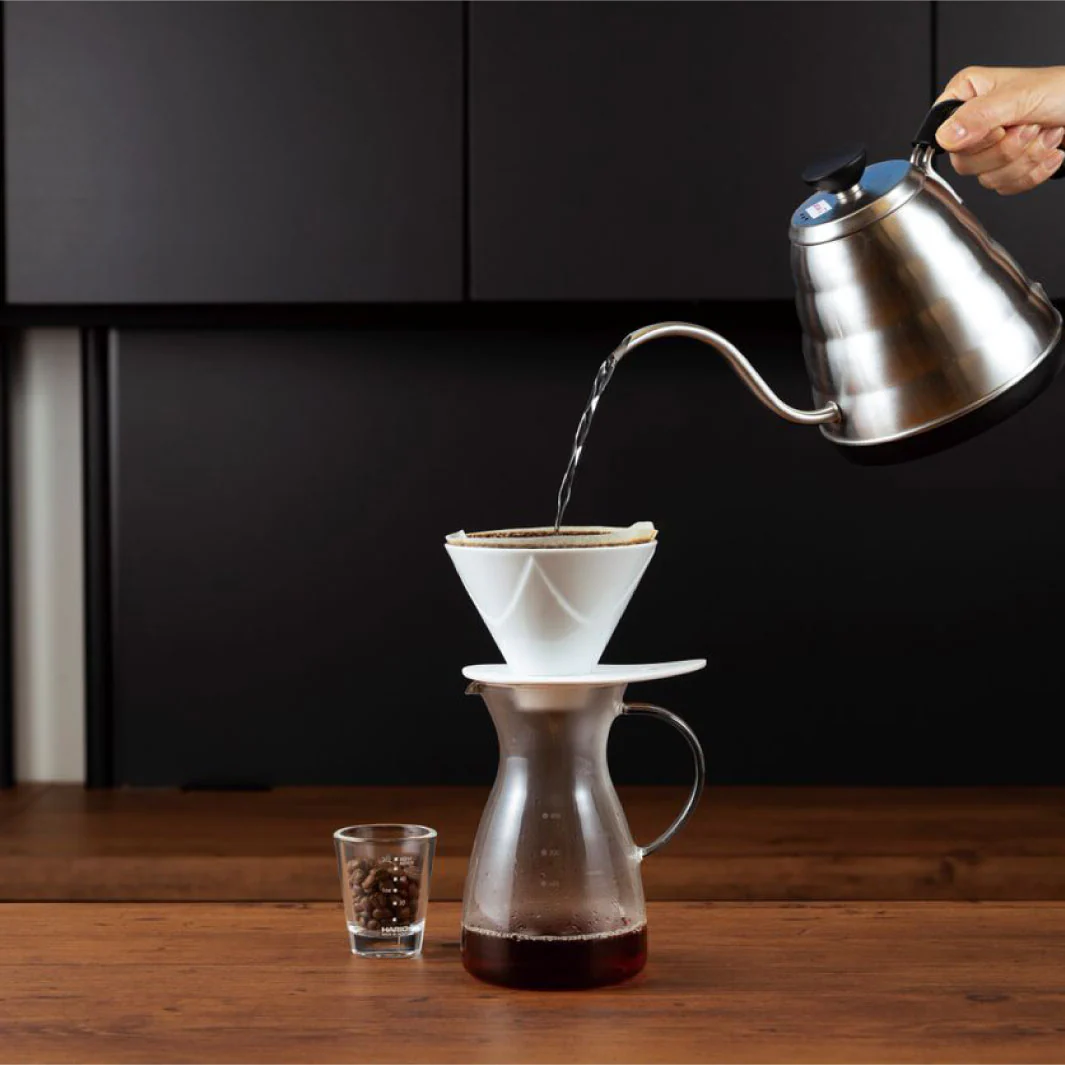 HARIO Dripper MUGEN i hvit keramikk - Image 3